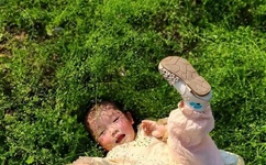 井川里予和别人打扑克牌的链接